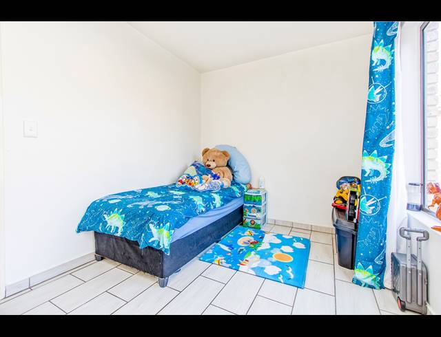 2 BEDROOM APARTMENT FOR SALE IN HONEYDEW